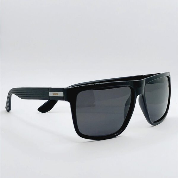 FUSION POLISHED BLACK