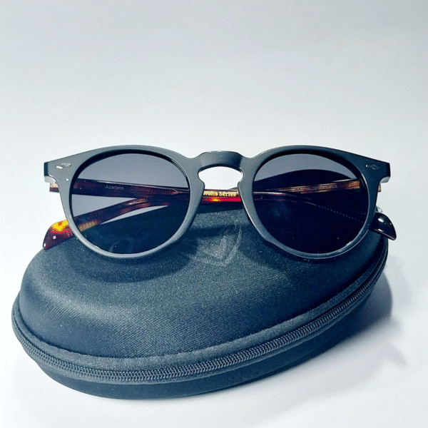 EYTE 2.0 BLACK TURTLE - Image 2